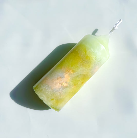 Ebru Pillar Candle - Green/Olive